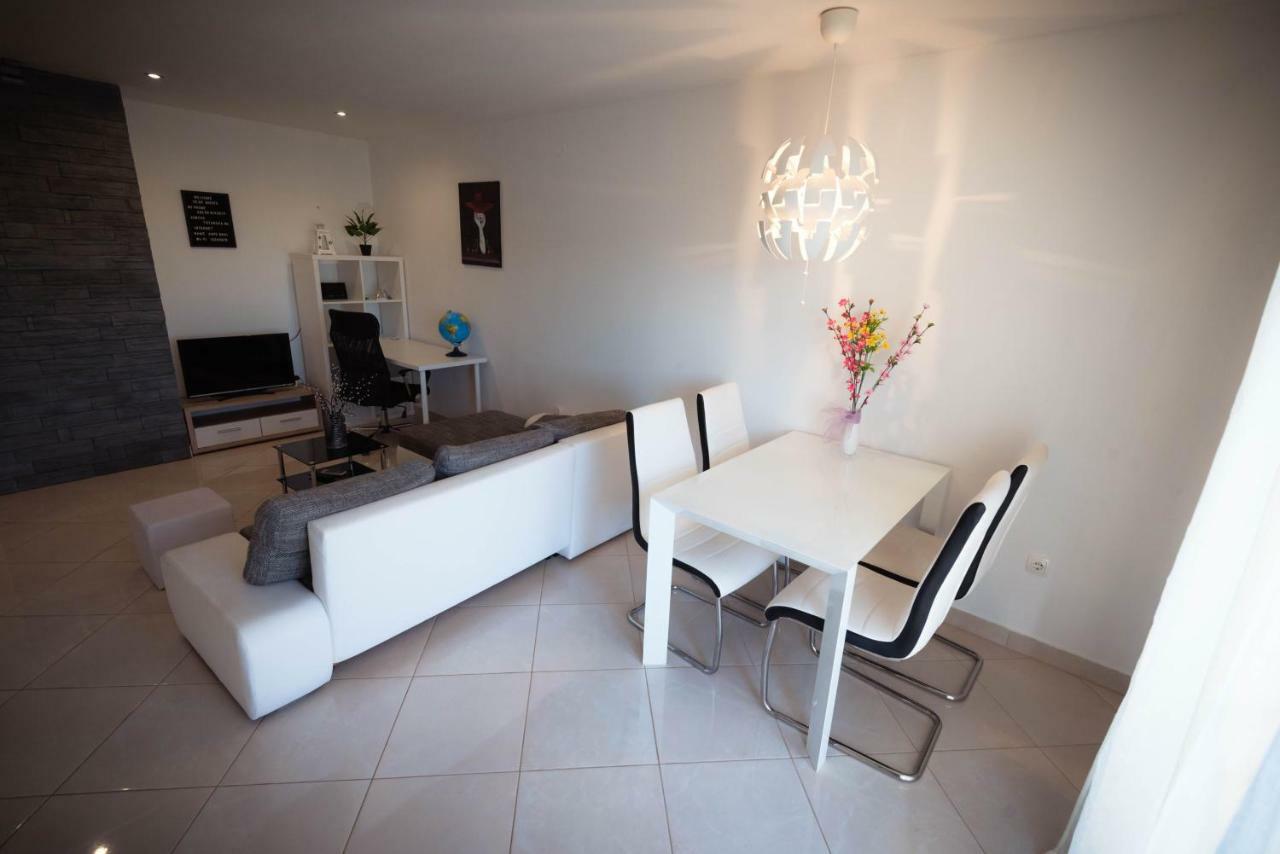 Apartments Nakic Šibenik Eksteriør billede